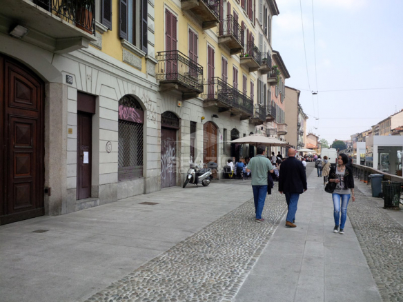 TEMPORARY STORE NAVIGLI MILANO
